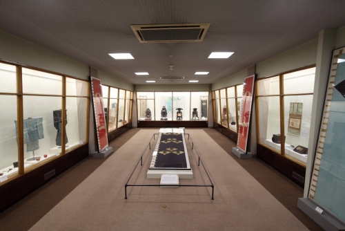 พิพิธภัณฑ์วัสดุทางประวัติศาสตร์ Satake (ภายในสวนเซนชู)